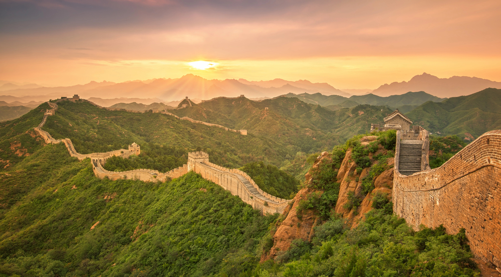 Discover the Great Wall of China, one of the world’s most iconic landmarks, stretching across northern China with its ancient history, impressive architecture, and breathtaking views