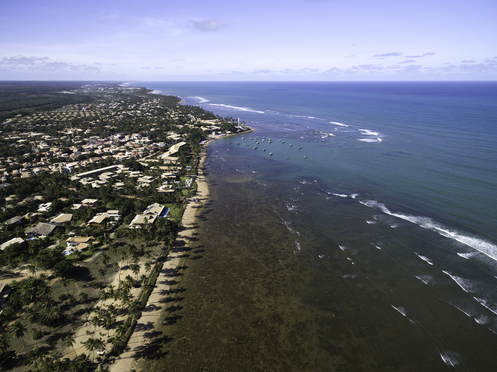 Take a tour from Salvador to Praia do Forte and Guarajuba, exploring beautiful beaches and coastal sights