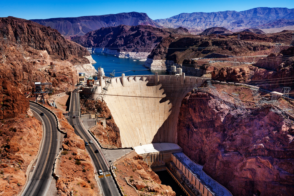 tour to the hoover dam in neveda