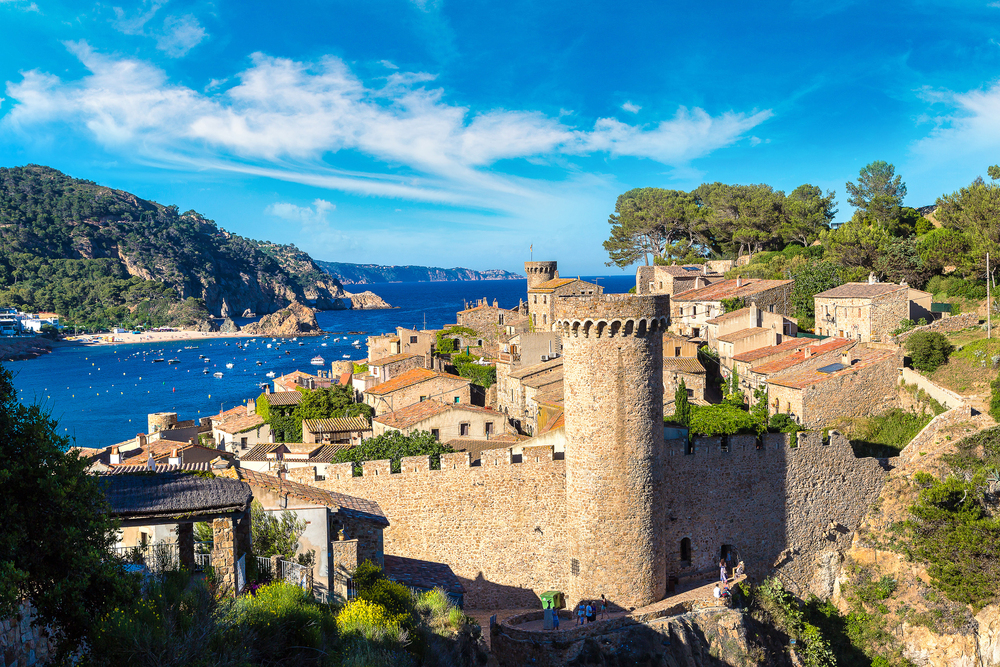 Costa Brava Day Trip from Barcelona: Beaches, Villages & Scenic Views